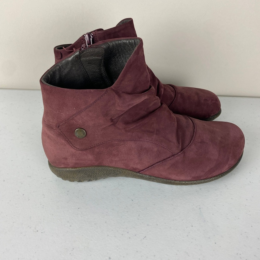 Naot Women's Ankle Boots in Burgundy